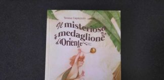 Il misterioso medaglione d’Oriente di Teresa Capezzuto