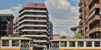 Torpignattara, aggressione e insulti razzisti a famiglie indiane e bengalesi