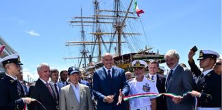 Crosetto inaugura il Villaggio Italia a Tokyo, in programma cinque giorni di mostre ed eventi