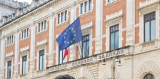 Dazi, Confeuro: “Troppa bilateralità rischia di minare coesione Ue contro Trump”