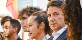 M5S in piazza contro il riarmo europeo