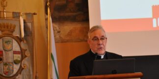 Sirico (Acton Institute): «Il cardinale Zen rimanga a Roma, una voce per la libertà non può essere messa a tacere»