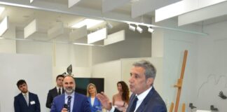 Successo per l’asta benefica con Flavio Insinna a Palazzo Merulana