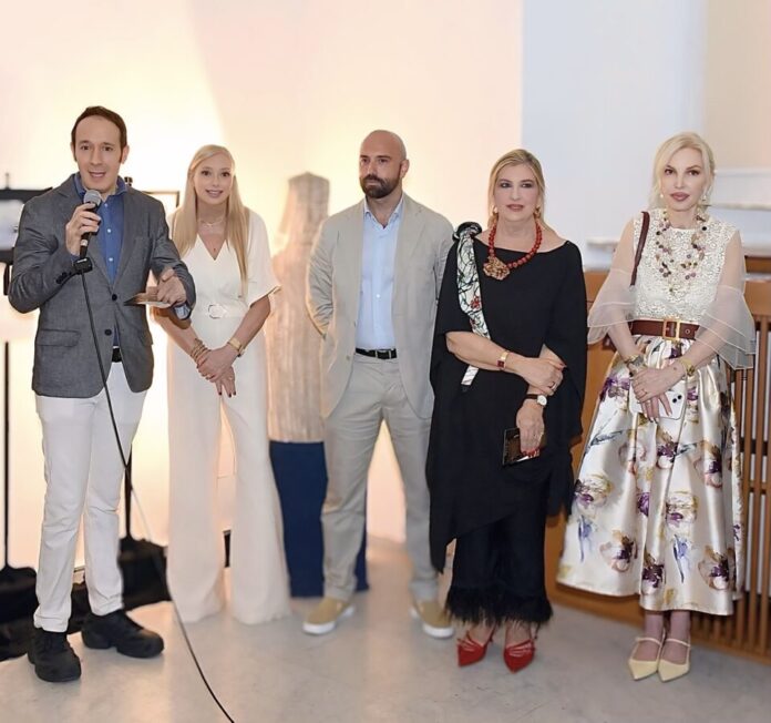 Da sinistra_ Pietro Romano, Gisella Peana, Davide Cufaro Petroni, Marina Corazziari, Marchesa Daniela Del Secco D'Aragona