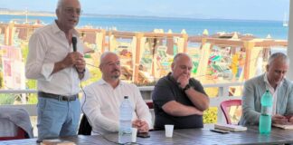 Grande successo al “Baretto” del “Tirrenino” per la presentazione del libro di Enrico Borghi, “Sotto Attacco”