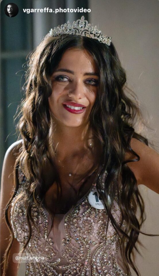 Un Volto X Fotomodella 5