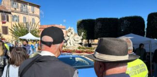 Marino, Festa dei Nonni e dell’Uva: la Polizia di Stato in piazza tra studenti, anziani e cittadini
