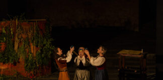 “Herbarie. Le chiamavano streghe” – il sapere femminile torna all’auditorium Pasquale De Angelis