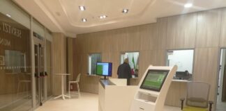 A Casal Bertone il Centro Commerciale inaugura lo Sportello Anagrafico del IV Municipio di Roma Capitale e si trasforma in un centro moderno di aggregazione e socialità per il quartiere
